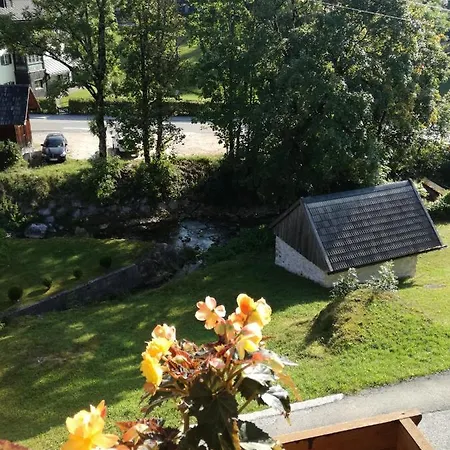 Zur Alten Schlosserei * Altaussee